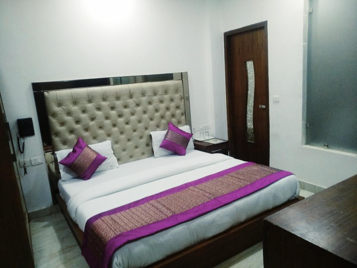 Adb Rooms Hotel Indo Continental Нью-Дели Экстерьер фото
