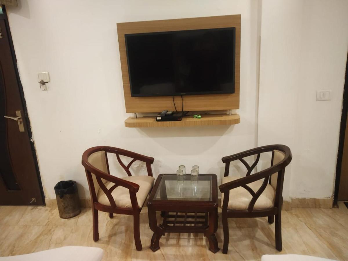 Adb Rooms Hotel Indo Continental Нью-Дели Экстерьер фото