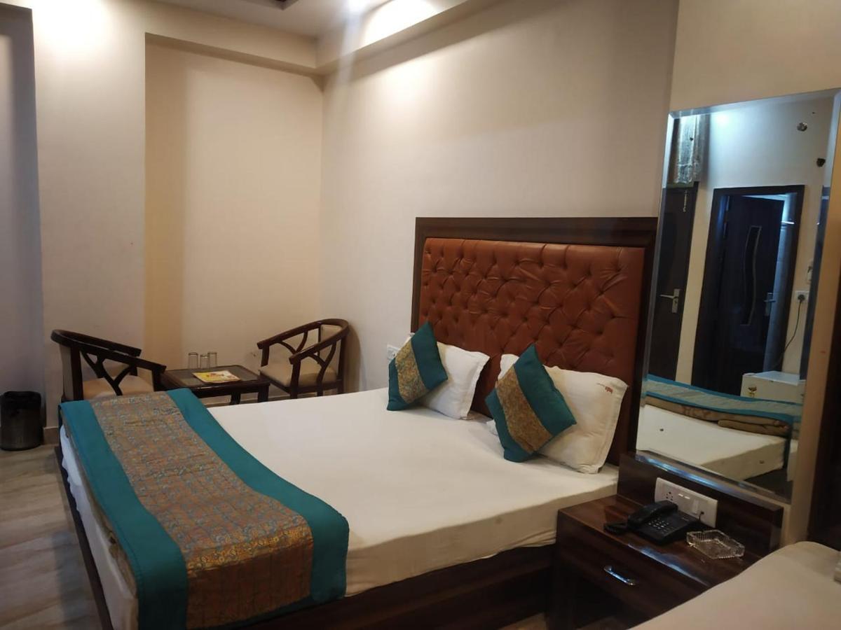 Adb Rooms Hotel Indo Continental Нью-Дели Экстерьер фото