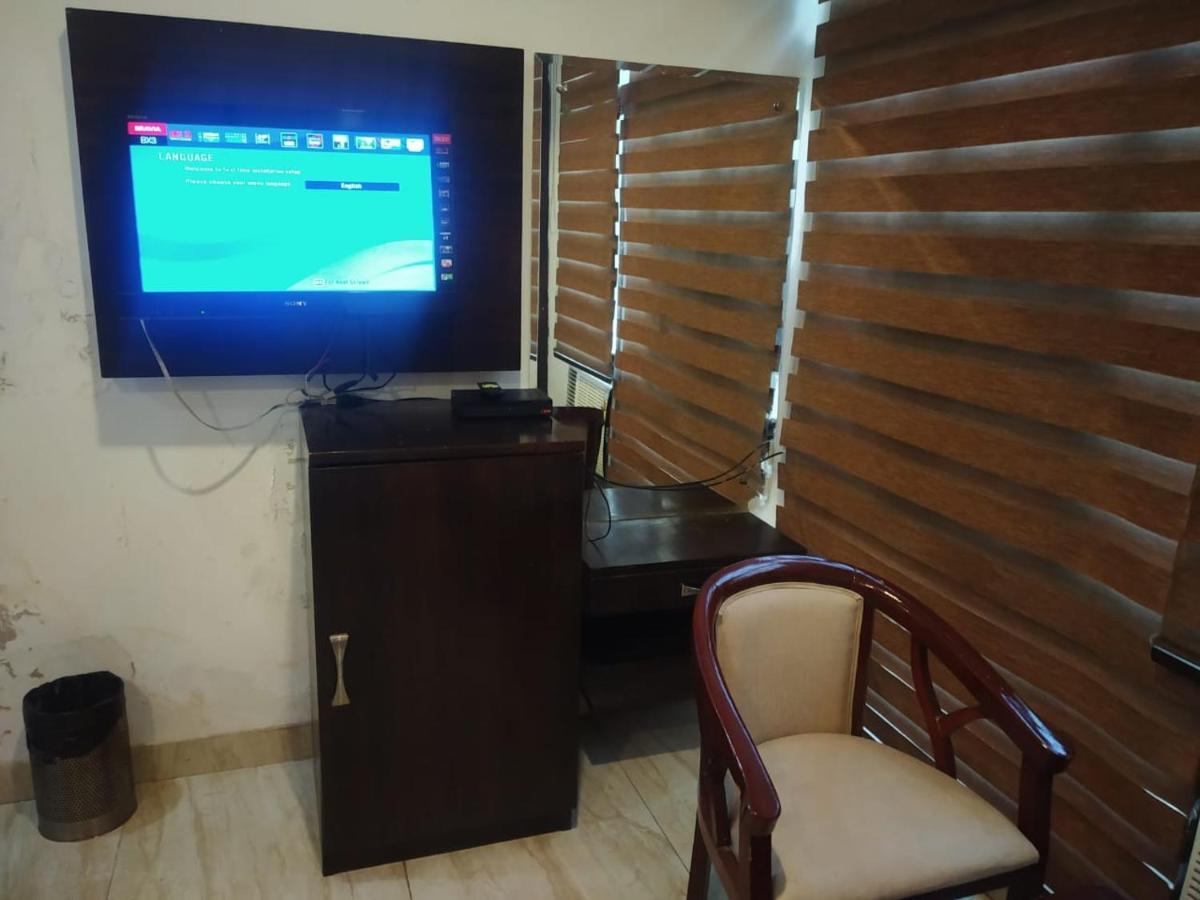 Adb Rooms Hotel Indo Continental Нью-Дели Экстерьер фото